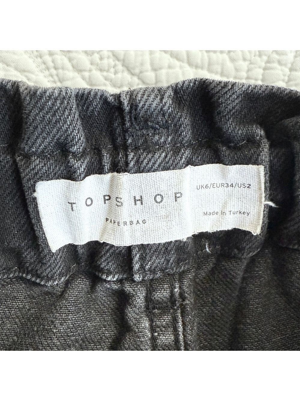Topshop High Waisted Paperbag Black Denim Shorts Womens US 2 Cotton - Picture 5 of 10